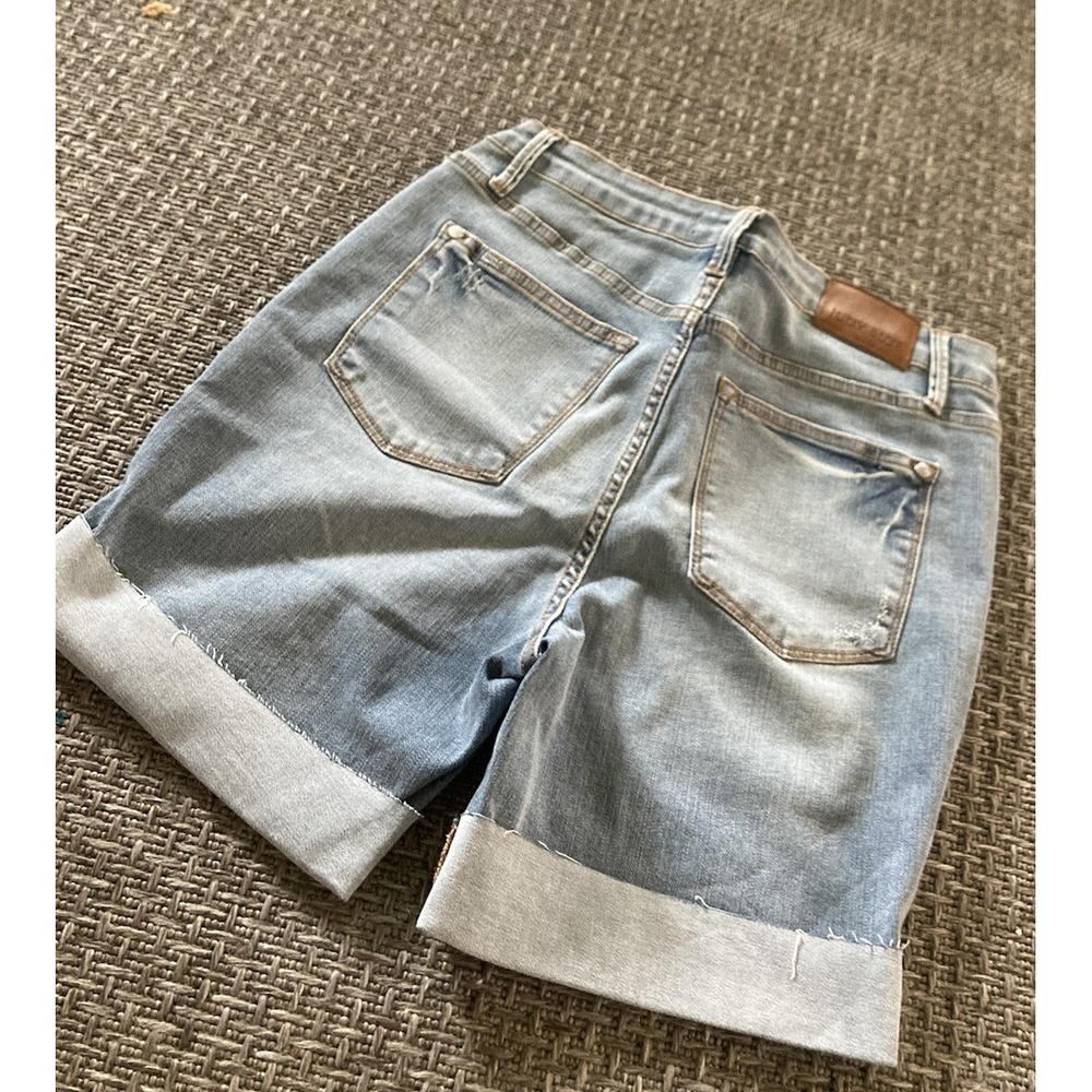 Judy Blue Shorts NWT Women's Size Large High Waist Tummy Moisture Control Denim - Picture 16 of 16